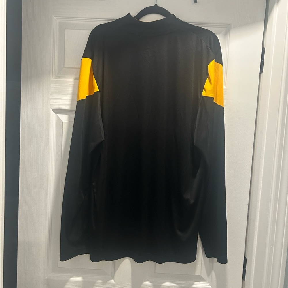 Fanatics Bruins Black and Yellow Men's Pullover Quarter Zip - Picture 3 of 4